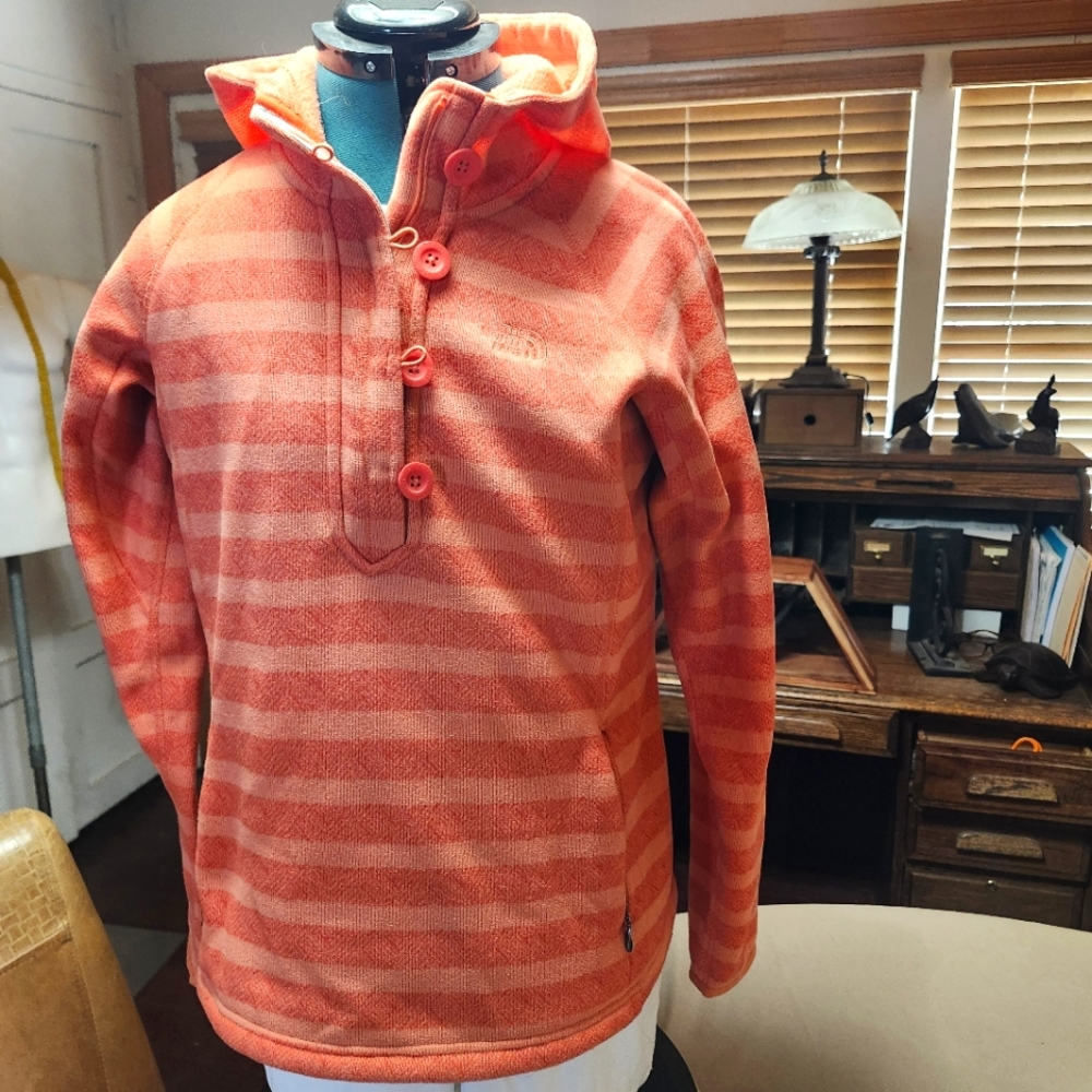 North Face Women's Crescent Sunshine Hoodie Button Up Sweater Pullover Size M